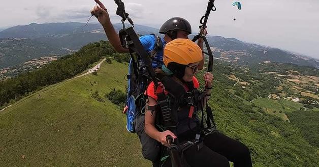 VOLO IN PARAPENDIO