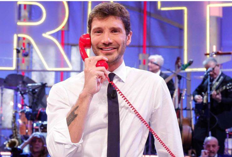 stefano de martino ad affari tuoi