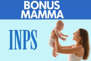 mamma con figlio in braccio e scritta
