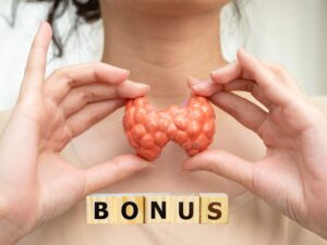 la scritta bonus e la tiroide