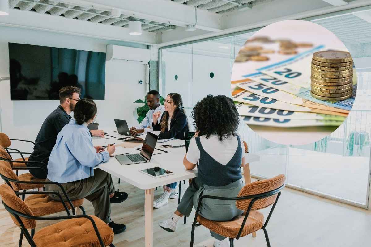 lavoratori in ufficio