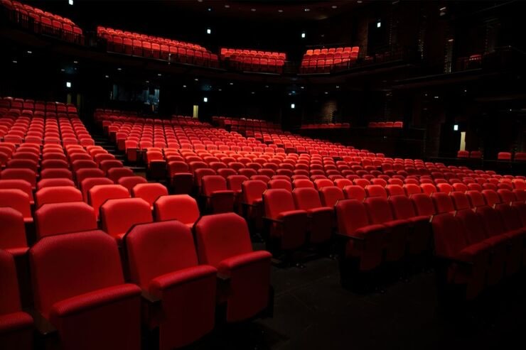Poltroncine rosse teatro