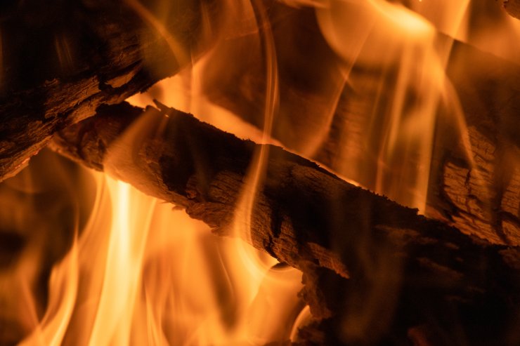 Della legna che arde